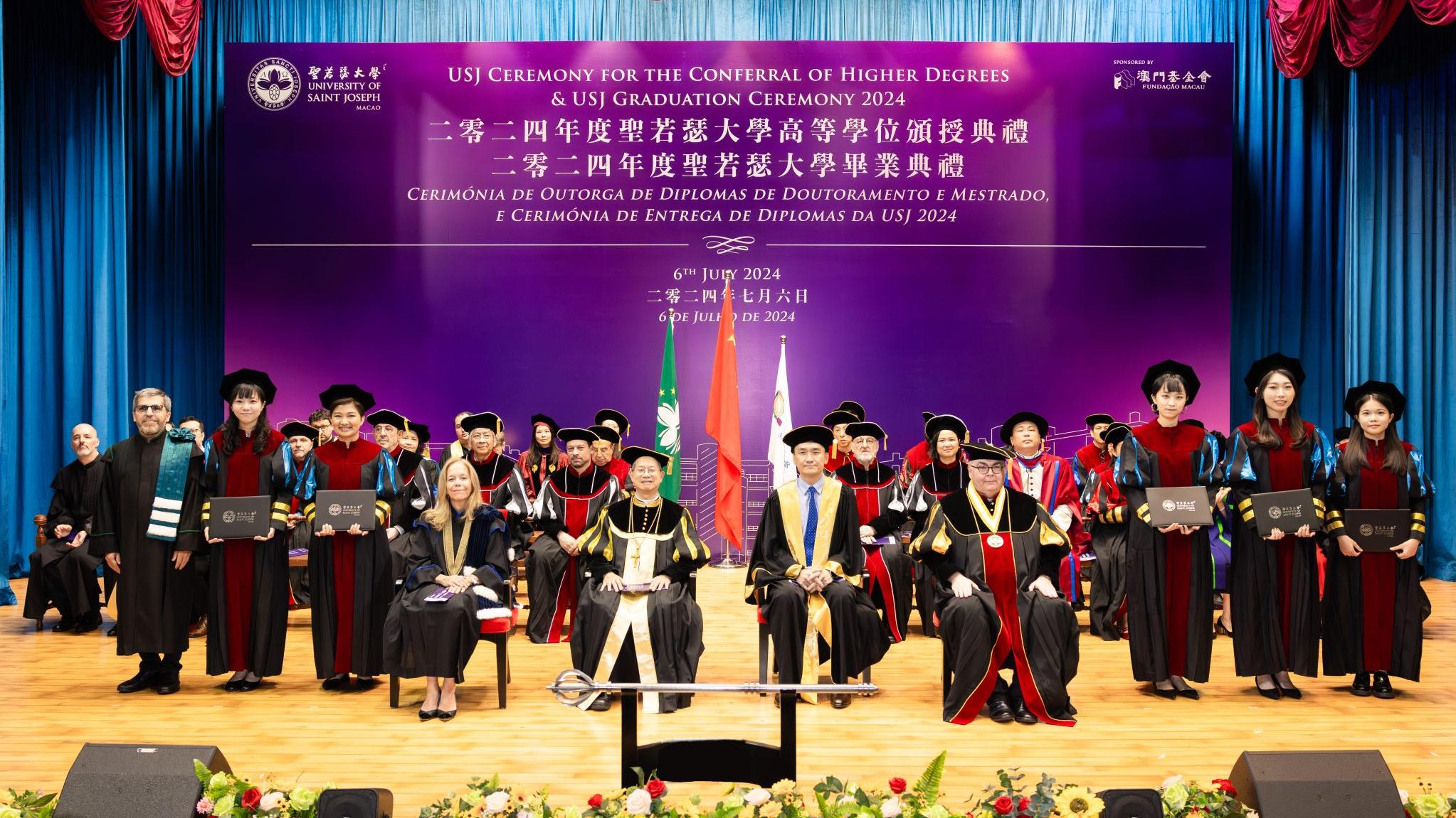 President of the Portuguese Catholic University attends USJ graduation ceremony in Macau