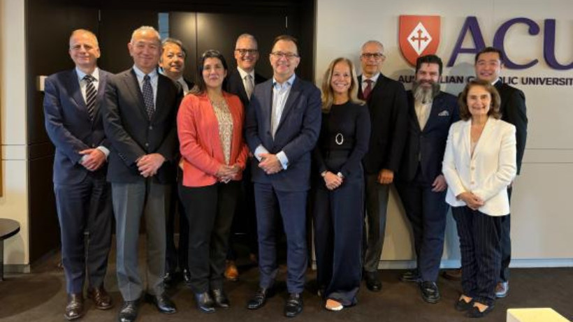 Reitora da Universidade Católica participa no encontro do Conselho de Administração da SACRU