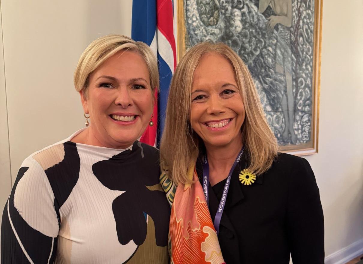 Reitora da Católica distinguida na Cimeira Mundial de mulheres líderes em Reiquiavique
