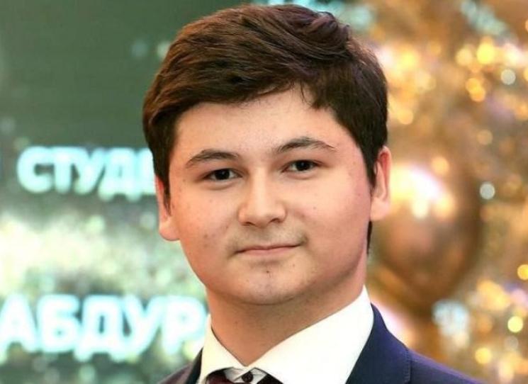  Adil Abduramanov